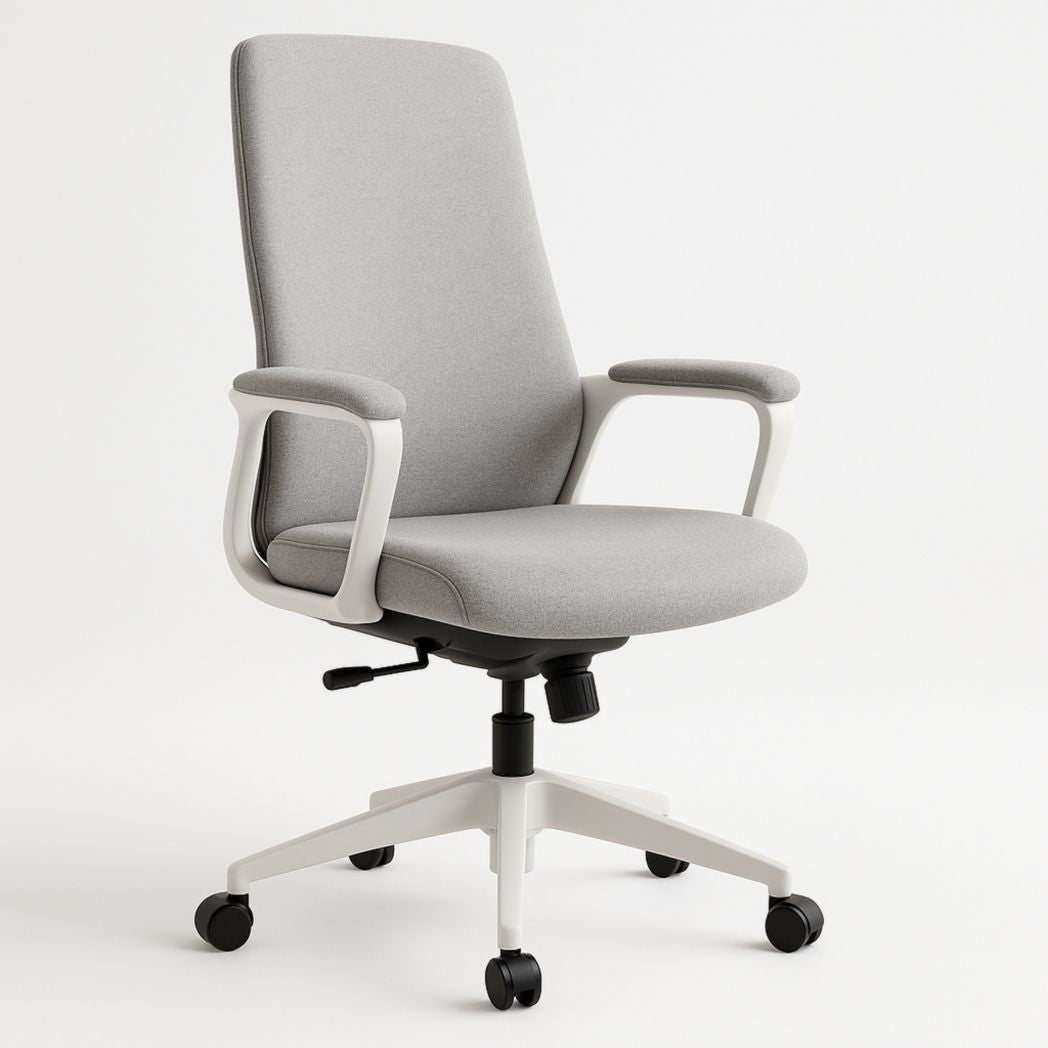 Silla de oficina giratoria con estructura de plástico, tapizado en tela gris ajustable, con ruedas y reposabrazos 110x50x60 cm